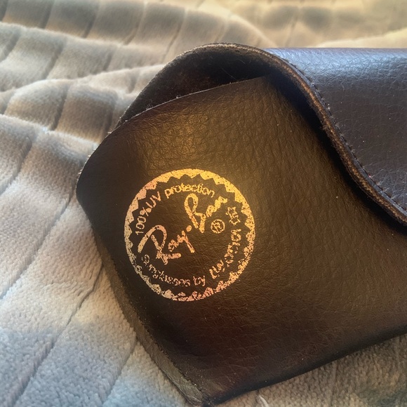 Ray-Ban Sunglasses Case (Black) - Picture 3 of 4
